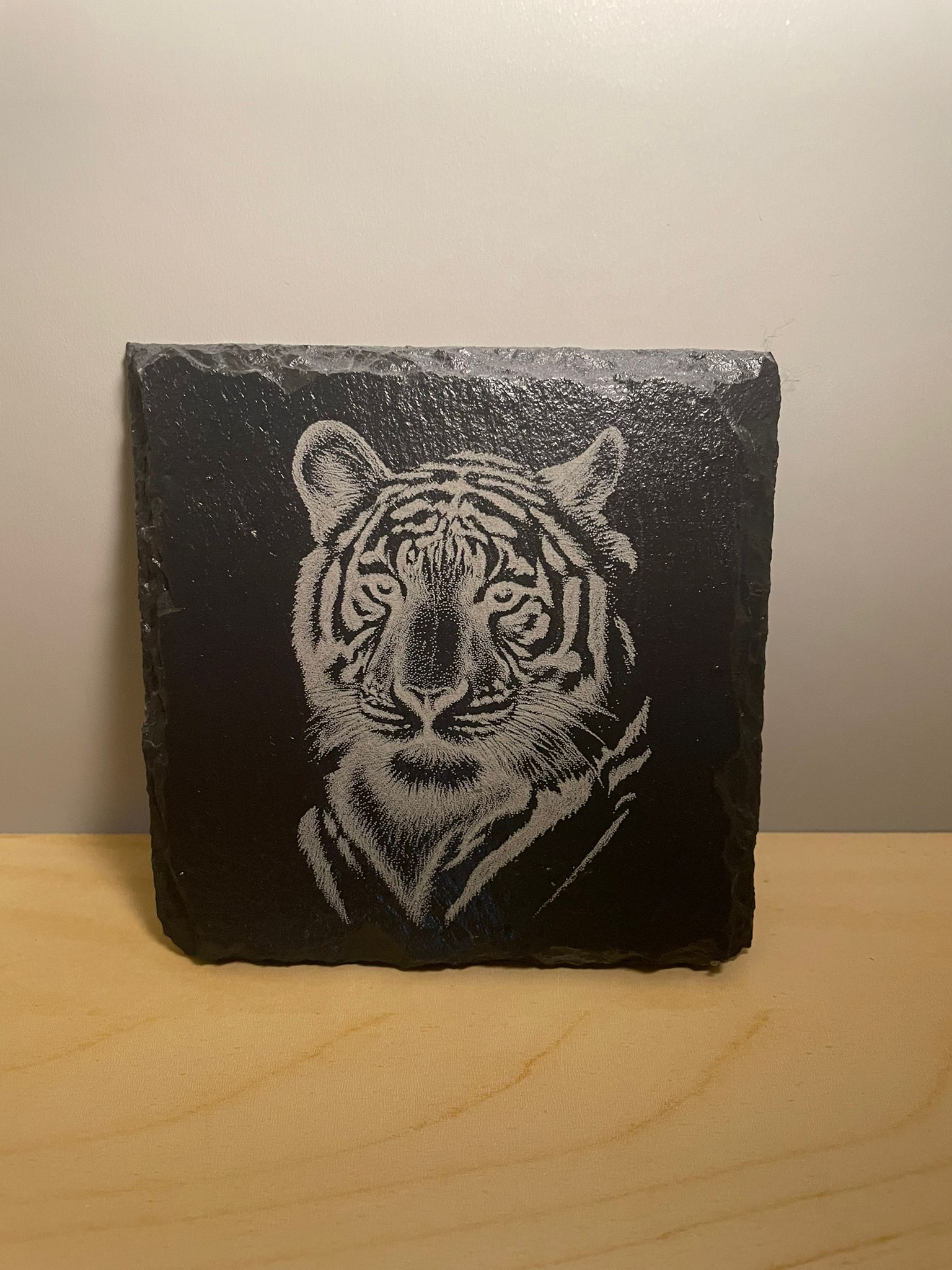 Schiefer Untersetzer (10x10cm) Tiger
